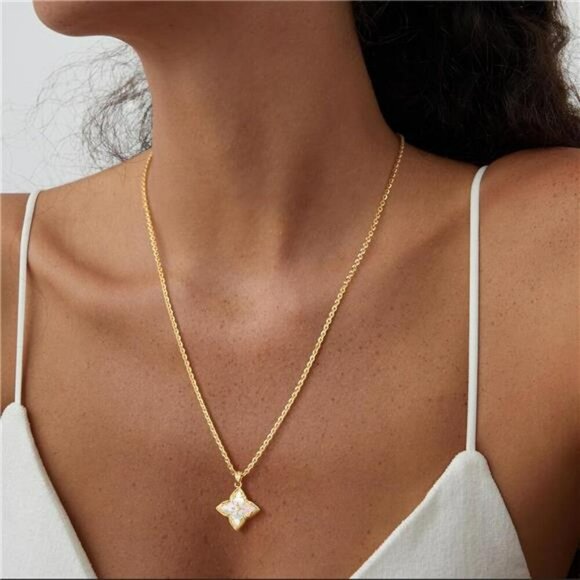 Fettero Gold Clover Necklace Women Dainty 14k Plated CZ Pendant Choker Chain - Picture 3 of 7